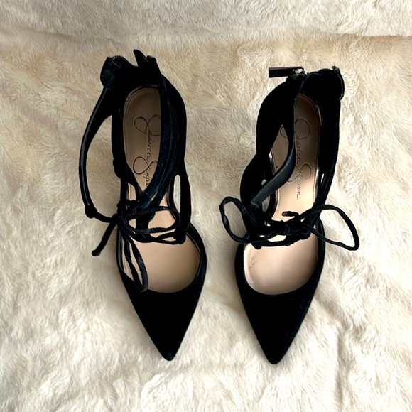 Jessica Simpson Caleya 4” Black Suede Heels 8M - Picture 3 of 6